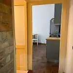 Historic Old Townhouse In Center Of Chieti