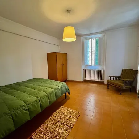 Apartment Historic Old Townhouse In Center Of Chieti